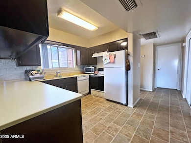 1150 N Wedgewood Cir, Mesa, AZ 85203 - photo 6