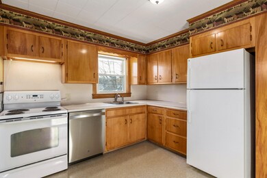 10 Halstead St., Kittery, ME