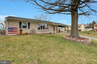 313 Reservoir Ave, Waynesboro, PA 17268 - photo 2