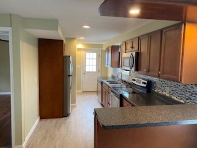 873 4th Ave, Berlin, NH 03570 - photo 4