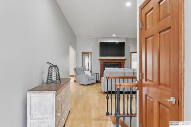 8153 Swallowtail St, Papillion, NE 68046 - photo 7