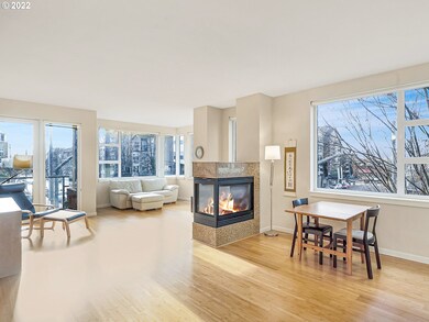 Living Room/Dining Room