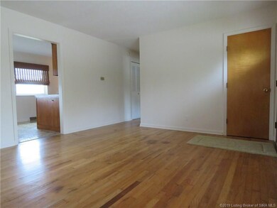 204 Greenlawn Dr, New Albany, IN 47150 - photo 6