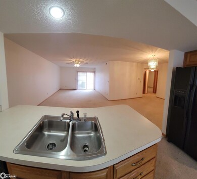 314 1st St NE unit 7, Clarion, IA 50525 - photo 6