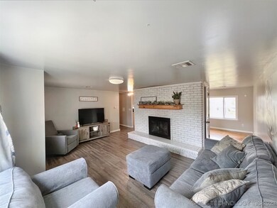 708 Sooner Dr, Tahlequah, OK 74464 - photo 6