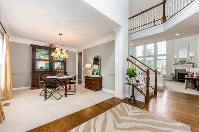 2-story Foyer