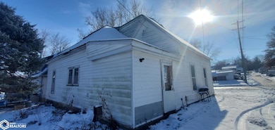 806 E 5th St, Atlantic, IA 50022 - photo 5