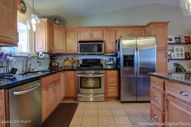 Glenn-Don Stainless Steel Appliances