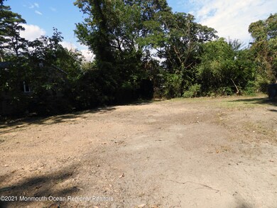 313 Buermann Ave, Toms River, NJ 08753 - photo 2