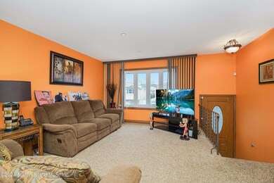 66 FOREST STREET-4