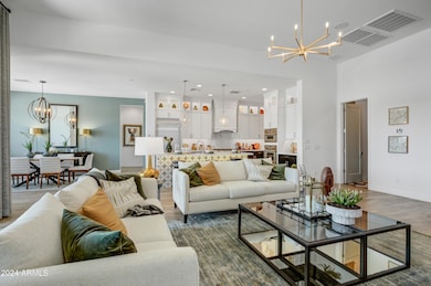 004_Living Room