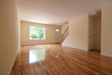 3908 Victory Blvd, Staten Island, NY 10314 - photo 6