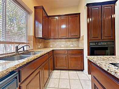 2429 Aberdeen Dr, Bedford, TX 76021 - photo 3