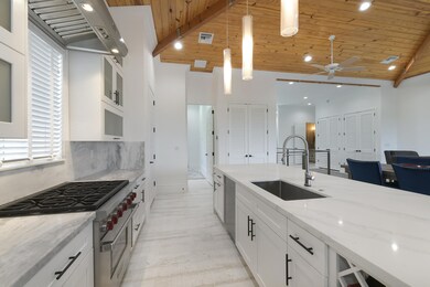 Gourmet Kitchen