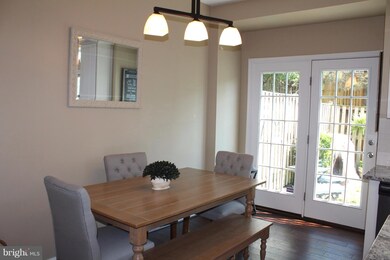 12431 Selkirk Cir, Bristow, VA 20136 - photo 7