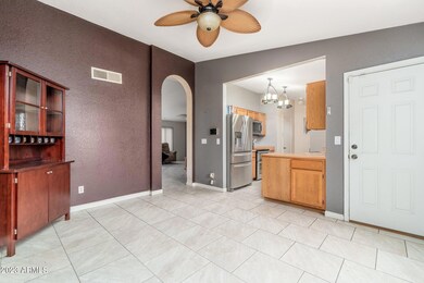 8726 W Sheridan St - 06