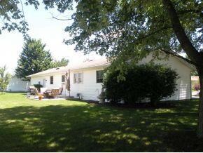 373 Meadow Lark Ln, Batesville, IN 47006 - photo 2