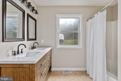 462 Mahlon Dr, Winchester, VA 22603 - photo 6