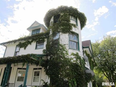 427 W 14th St, Davenport, IA 52803 - photo 3