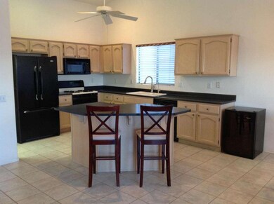05Kitchen01