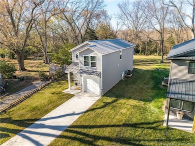 310 Hampton Ct, Charlestown, IN 47111 - photo 3