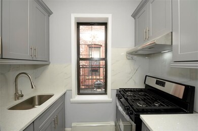 258 Clendenny Ave unit 5, Jersey City, NJ 07304 - photo 3