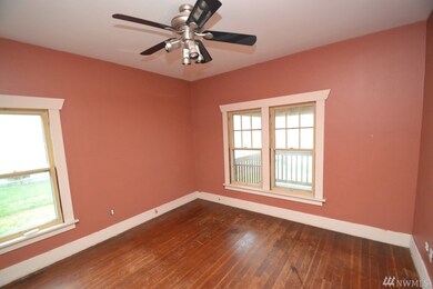 1932 Baker Ave, Everett, WA 98201 - photo 4