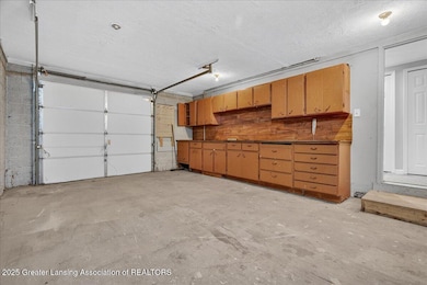 3336 Avalon St, Lansing, MI 48911 - photo 4