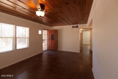 3136 N 22nd St (5 of 12)