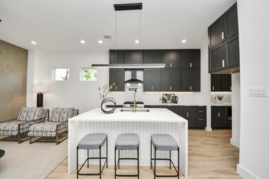 7911 Lynette St, Houston, TX 77028 - photo 2