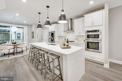 116 Market Square NW unit 21, Vienna, VA 22180 - photo 4