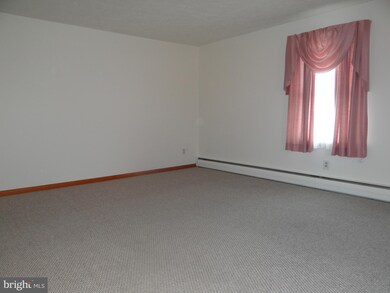 12175 Williamsport Pike, Greencastle, PA 17225 - photo 6