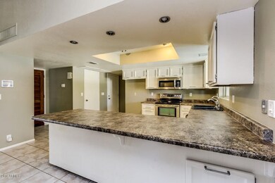 2910 E Des Moines St, Mesa, AZ 85213 - photo 3