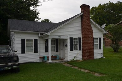 508 N Greenville St, Harrodsburg, KY 40330 - photo 3