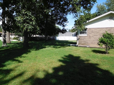 1435 Hayes St, Crown Point, IN 46307 - photo 5