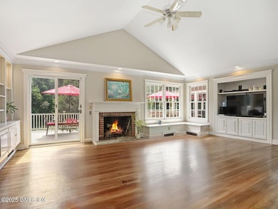 239 E Hunting Ridge Rd, Stamford, CT 06903 - photo 6