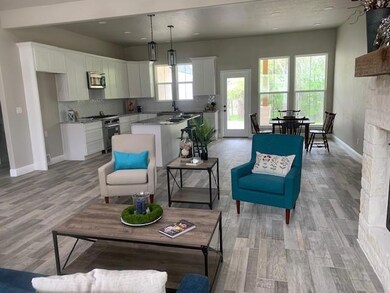 301 Arborview Dr, Weatherford, TX 76485 - photo 6