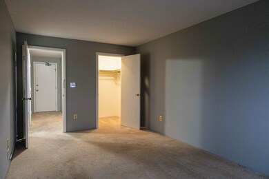 136 Mammoth Rd unit 27, Hooksett, NH 03106 - photo 7