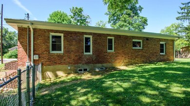 Side walkout basement