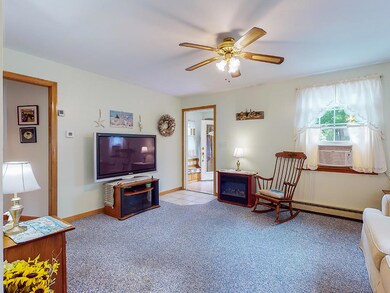 205-29Meadow - interior