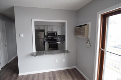 532 Broad St unit 5, Emmaus, PA 18049 - photo 4