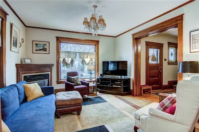 Nice gas fireplace in the living room area!