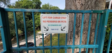 22 Edwards Ave, Grand Haven, MI 49417 - photo 6