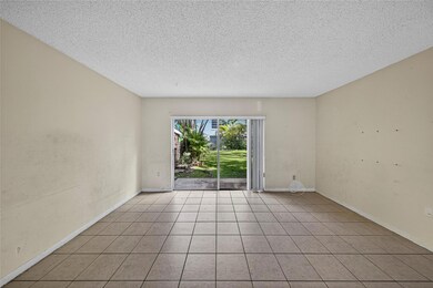 809 W Oakland Park Blvd unit J5, Wilton Manors, FL 33311 - photo 4