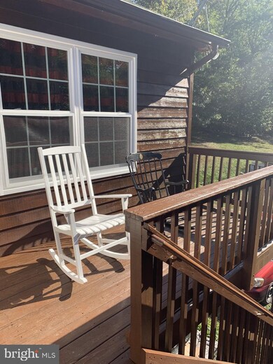 302 Markham Farm Rd, Front Royal, VA 22630 - photo 5