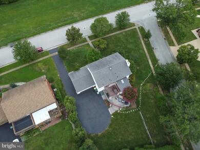 304 Whitby Dr, Wilmington, DE 19803 - photo 2