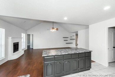 1512 S Fern Place, Broken Arrow, OK 74012 - photo 6