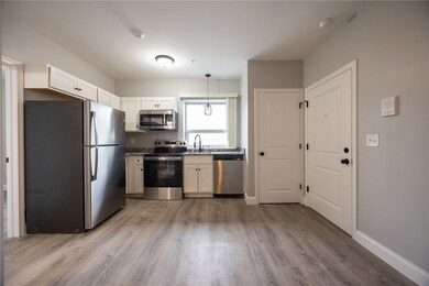 6899 Post Rd unit 303, North Kingstown, RI 02852 - photo 4