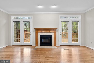 18608 Shadowridge Terrace, Olney, MD 20832 - photo 4