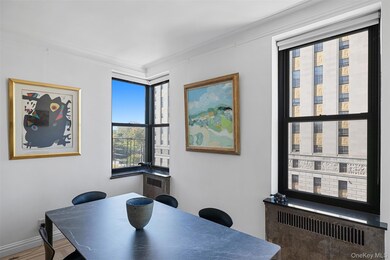 860 Grand Concourse unit 7N, Bronx, NY 10451 - photo 2